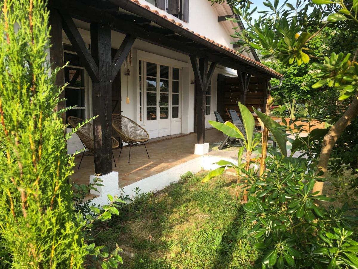 Villa Orcas ลียง ภายนอก รูปภาพ